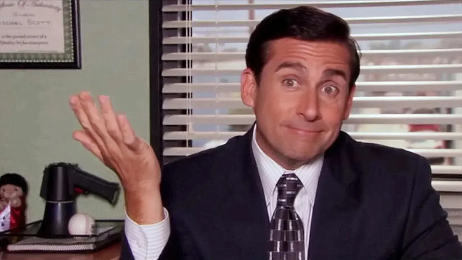 how-to-manage-up-mediocre-boss-career-guide