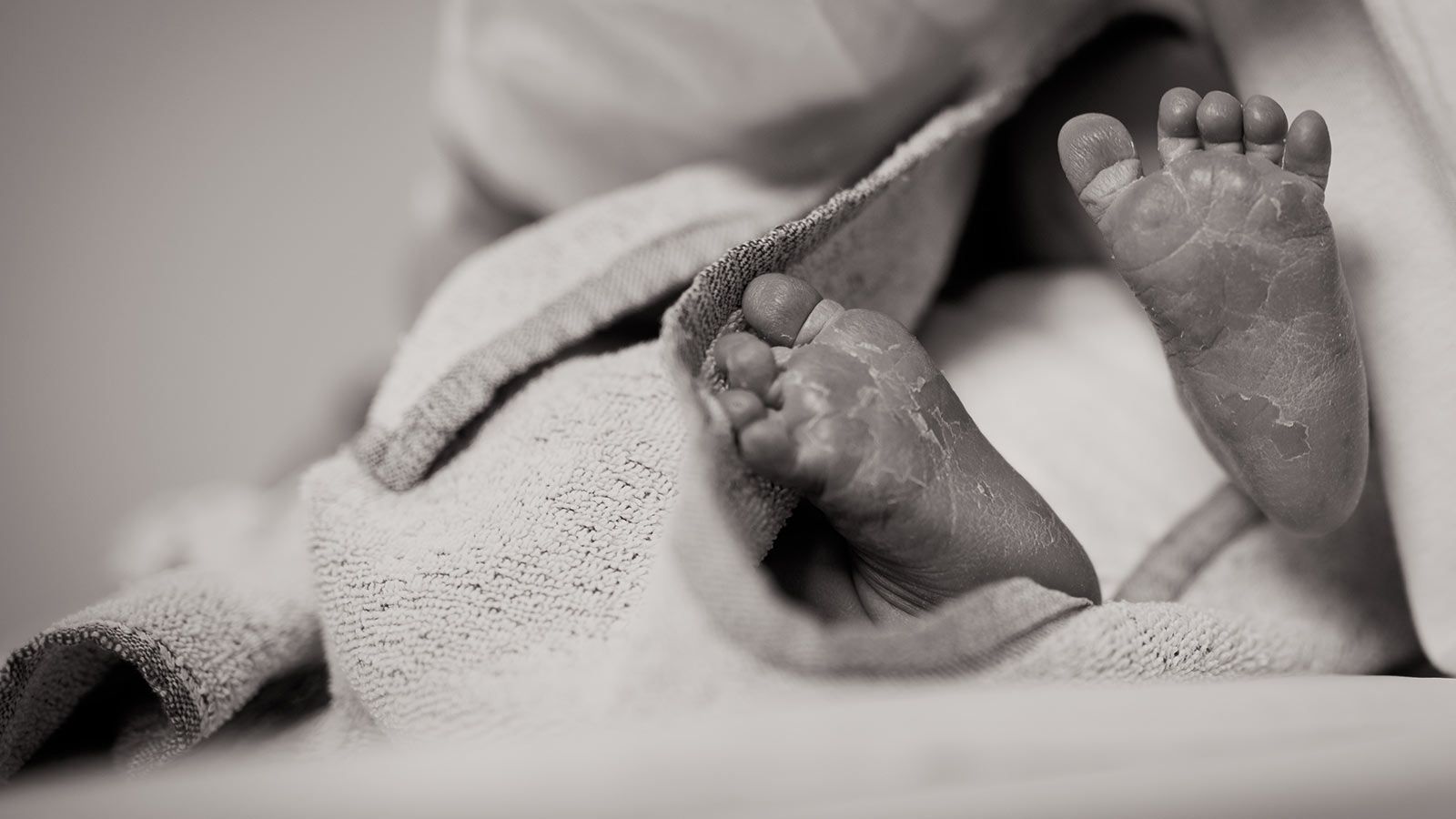 The Seductive Danger of the Unassisted Birth Movement