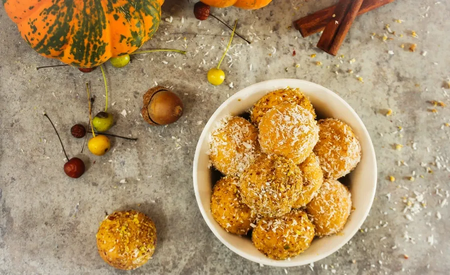 pumpkin energy bites