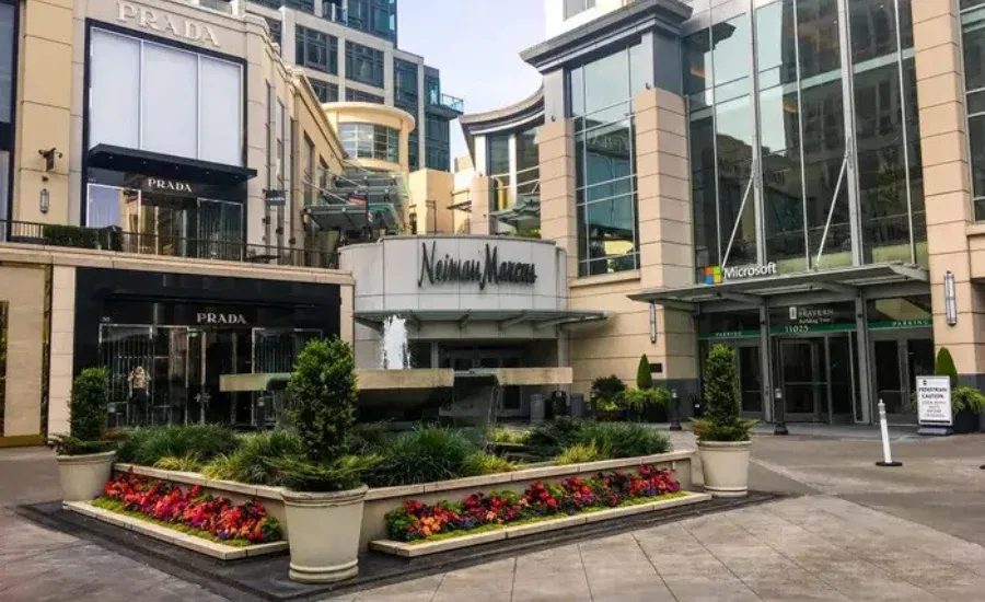 seattle shopping mall